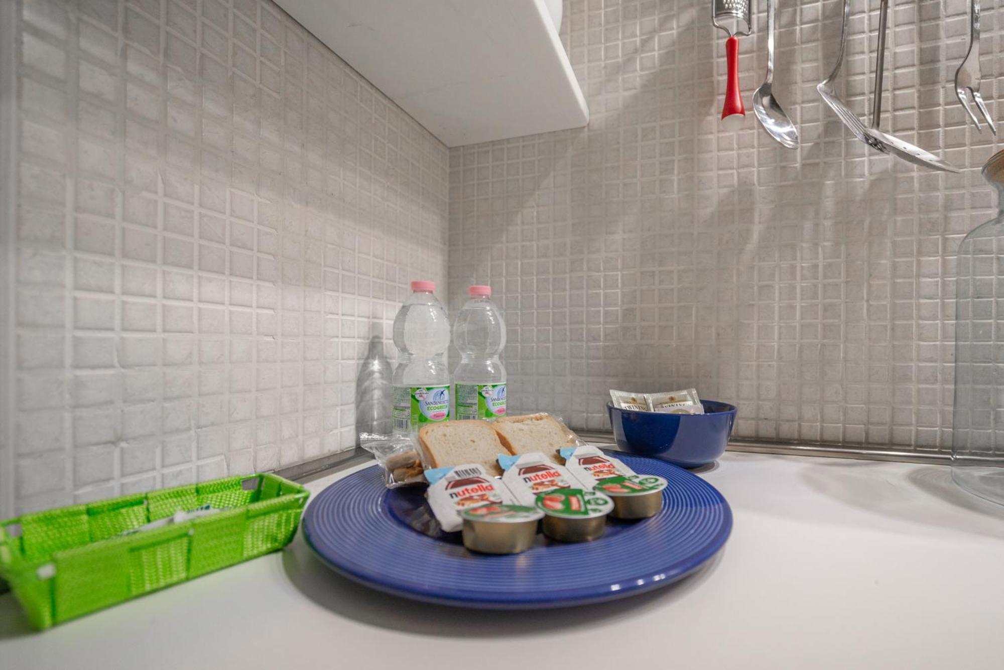 Appartamento Throat House Milano Esterno foto